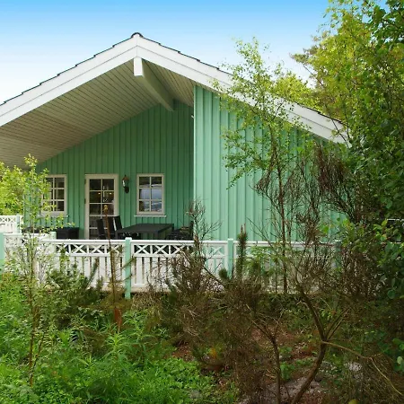 8 Person In Hemmet-by Traum * Hemmet